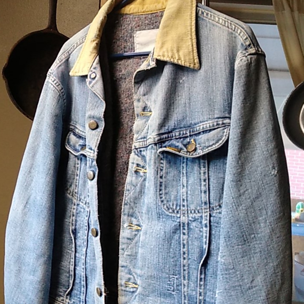 Jean jacket - Picture 4 of 4
